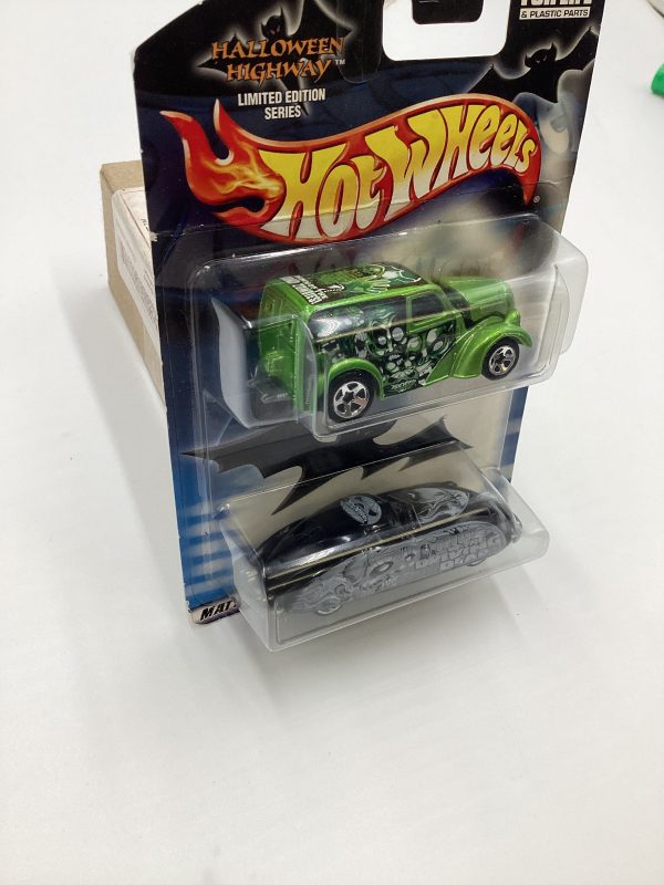 2002 Hot Wheels Halloween Highway Phantom Corsair & Anglia Panel SR on Sale