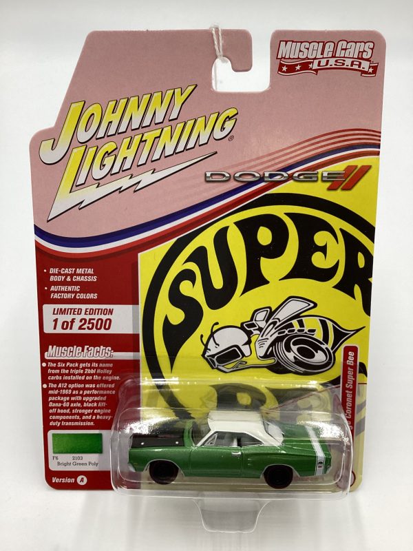 Johnny Lightning Muscle Cars USA Release 1 Version A 1969 1 2 Dodge Coronet Super Bee Green 229F Discount