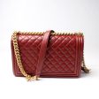 Chanel Boy Flap Medium New Lambskin 21M Fashion