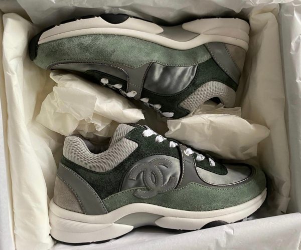 Chanel CC Logo Sneaker Green (Reflective) Fashion